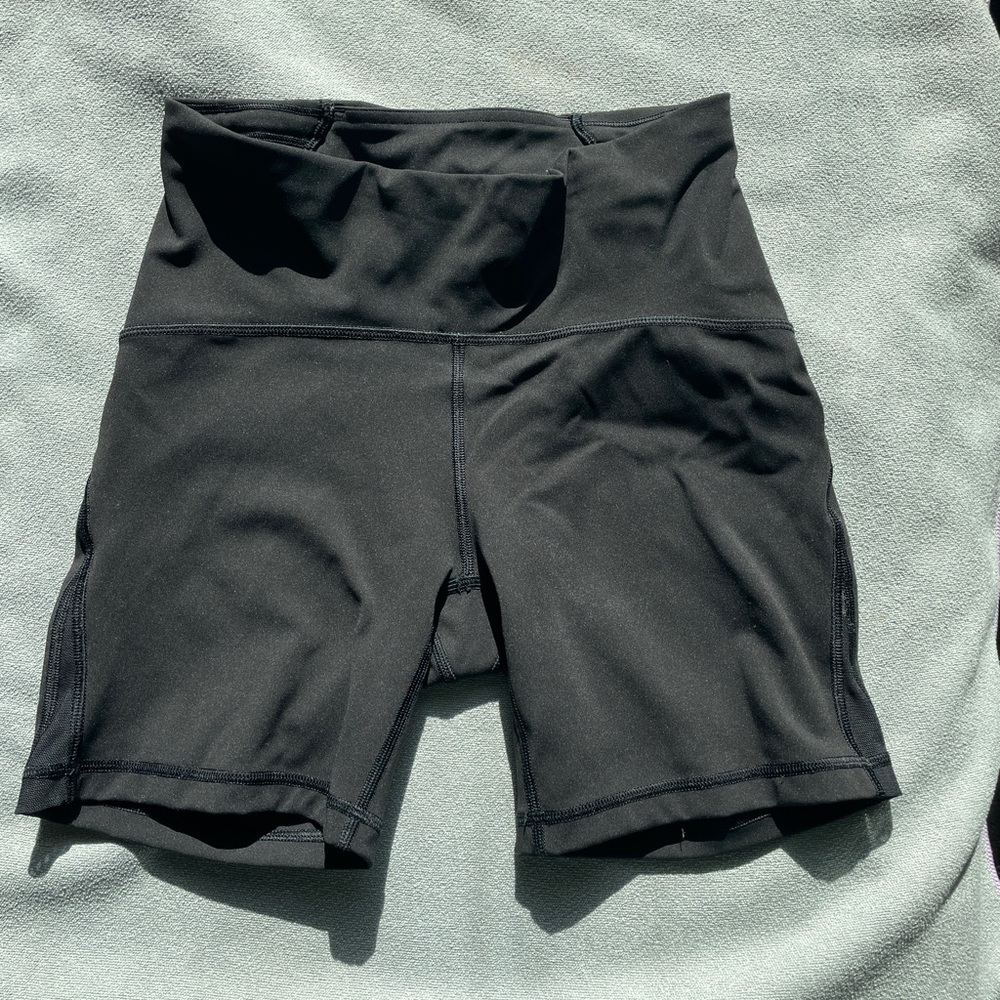 LULULEMON BIKE SHORTS